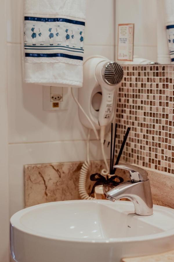 Bloom Guesthouse Holambra Kültér fotó